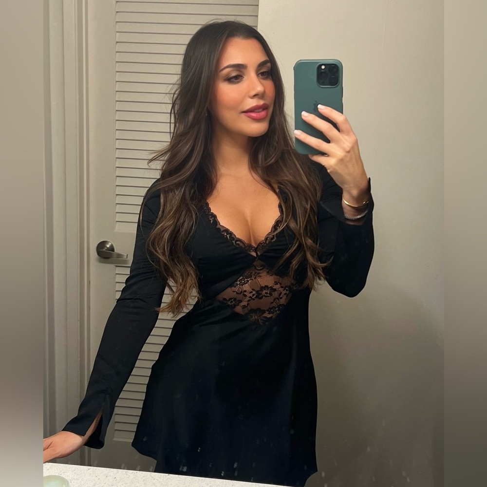 Lovers and Friends Dress - Picture 11 of 11
